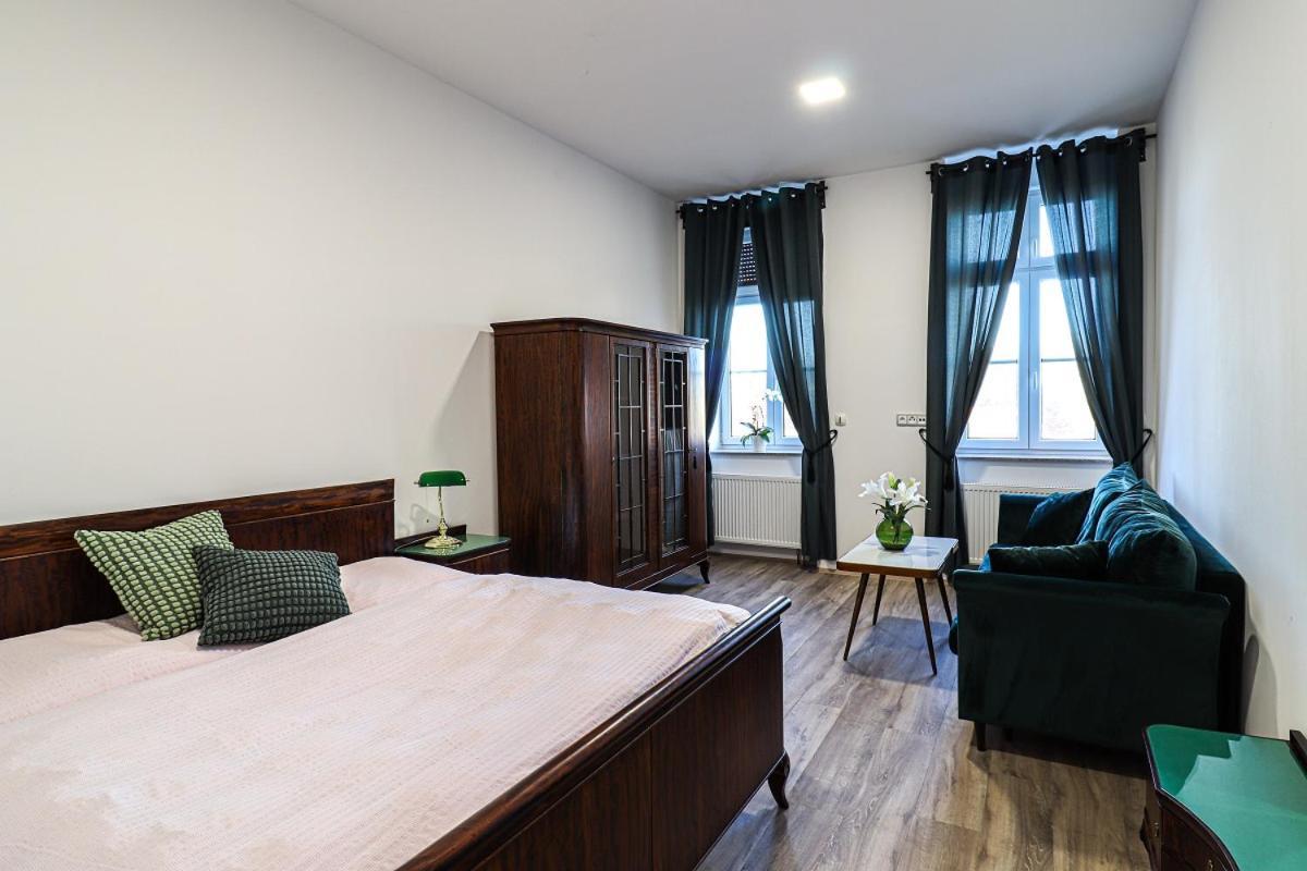 Penzion U Hlavacku Horazdovice Luaran gambar